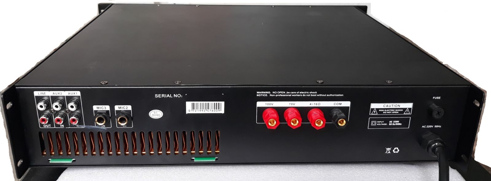 hình ảnh mặt sau của tăng âm truyền thanh aav